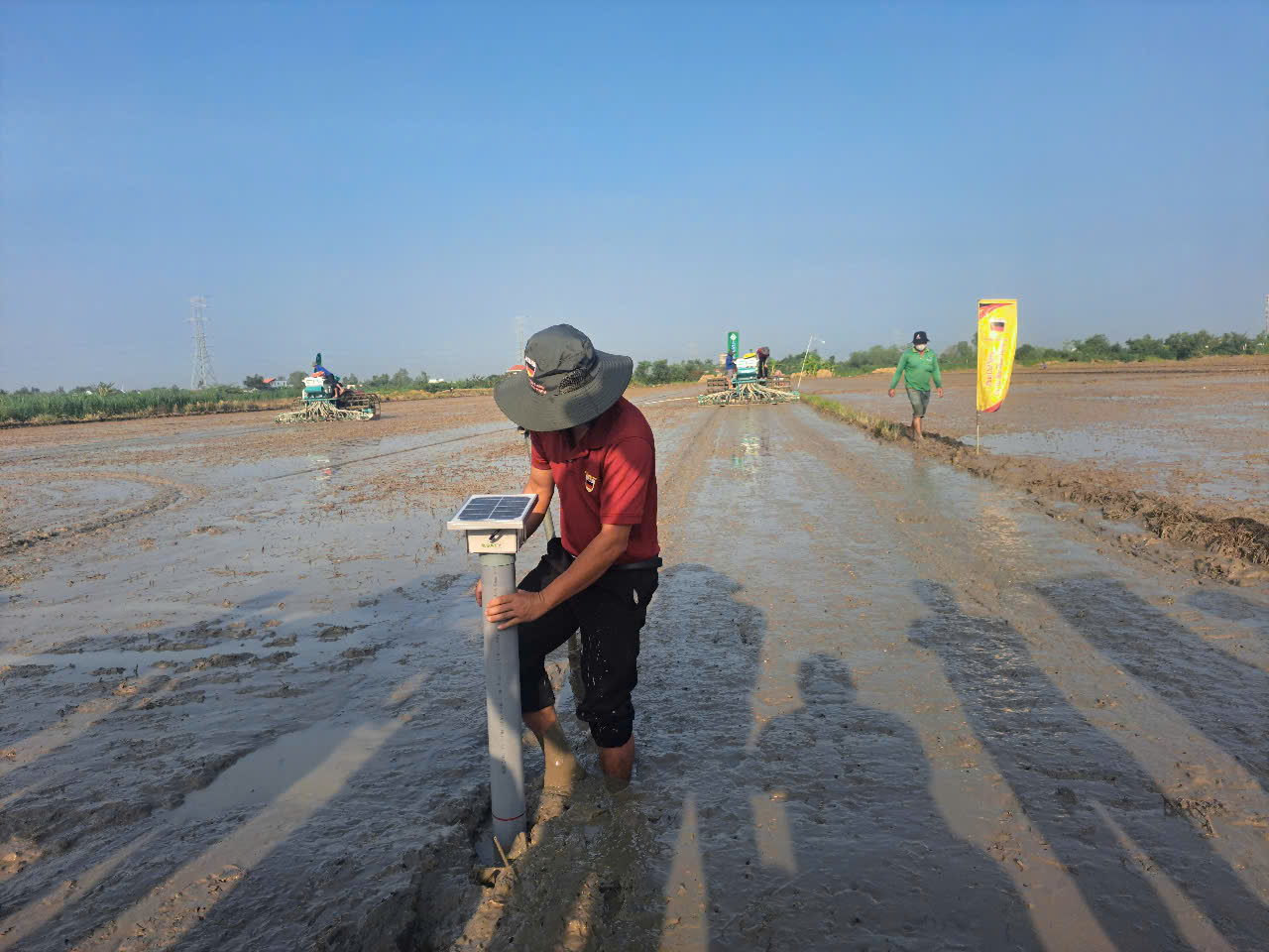 Quá trình triển khai các thiết bị nông nghiệp xanh